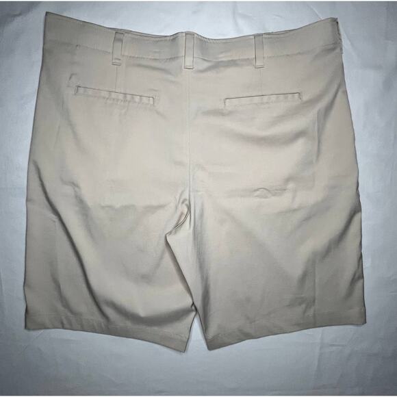 Men's Flat Front Shorts BCG Brand Size 40 Activewear Casual Dress Light Tan - Picture 4 of 7